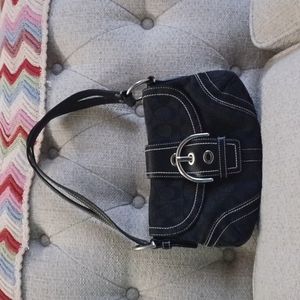 2006 Coach Jacquard Soho purse with black leather strap